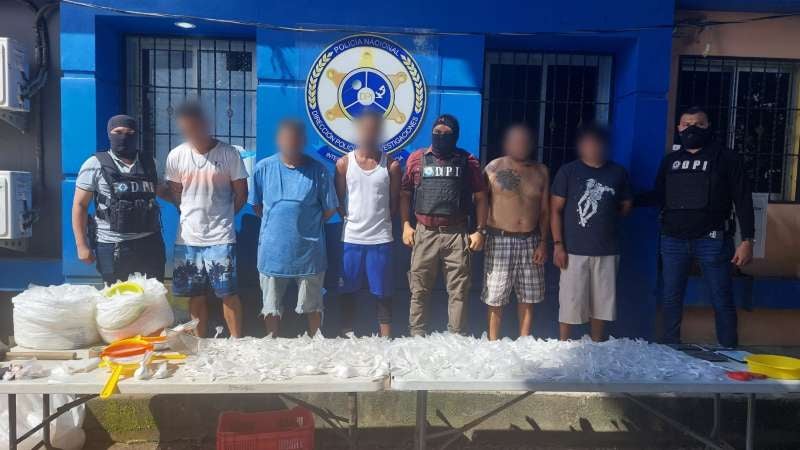 Pandilleros con cocaína en La Ceiba Pandilleros con cocaína en La Ceiba