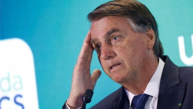 Jair Bolsonaro hospitalizado
