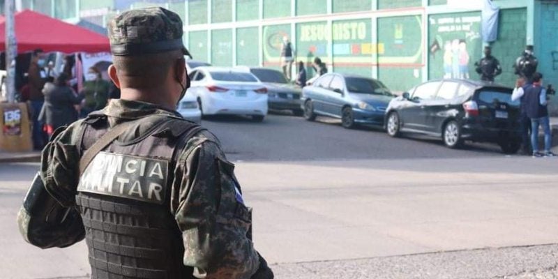 Policía Militar colonia Kennedy