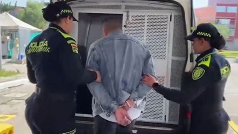 Hombre expareja matarla Colombia