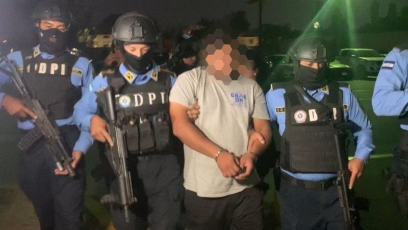 Gordo Mayimbu Pandilla 18