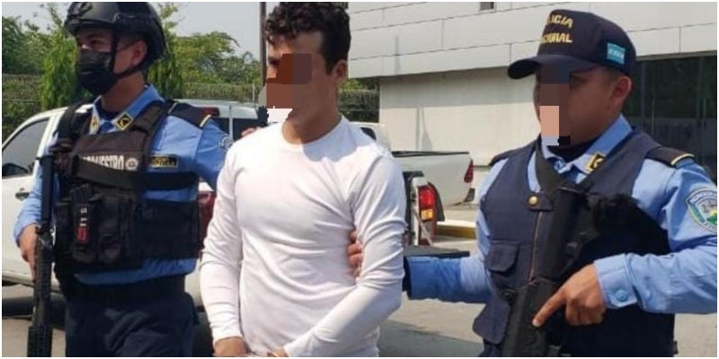 capturado (21) capturado (21)