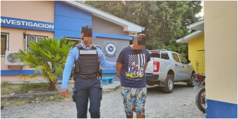 detenido (9) detenido