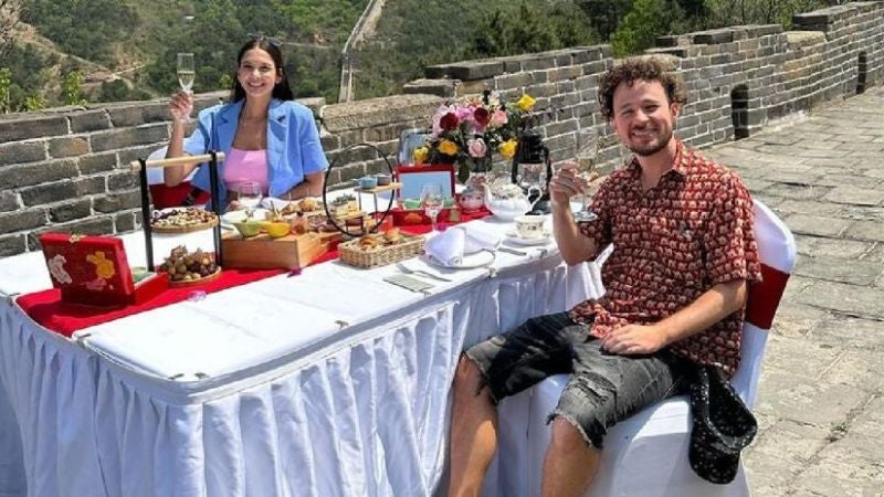 Luisito Comunica en la Gran Muralla China