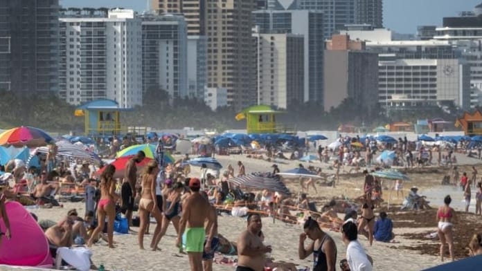 Miami prohíbe tabaco