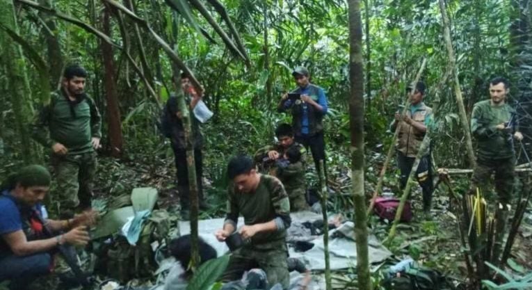 Niños rescatados cumplieron años selva
