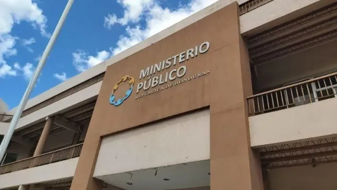 de 17 postulantes a fiscal con tachas y denuncias presentaron descargos
