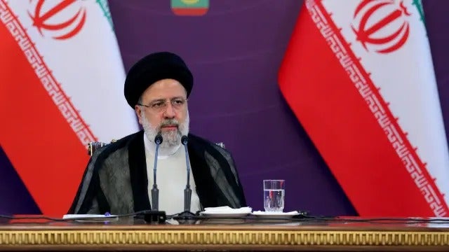 Irán