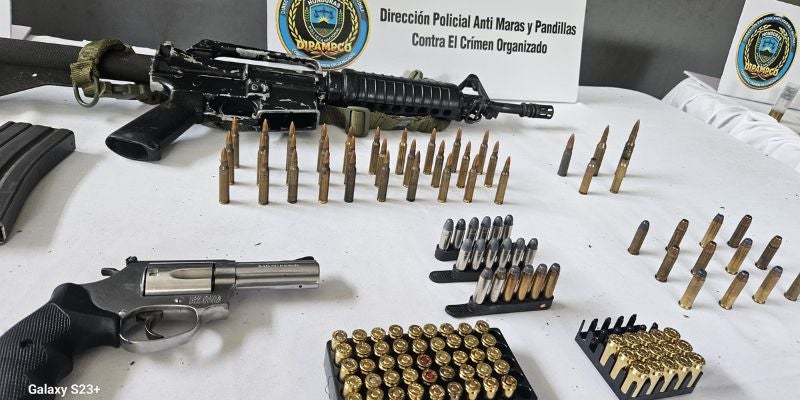 Capturan a un filipino por abastecer de armas y drogas a una estructura criminal