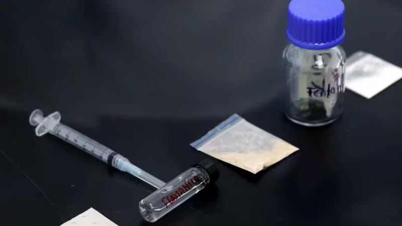 Roban cientos de ampollas de fentanilo en centros de salud de Chile