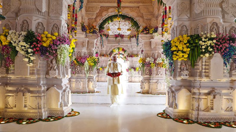 ndia inaugura templo hinduista