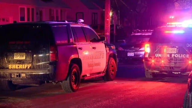 mujer mató a su esposo e hijas en EEUU