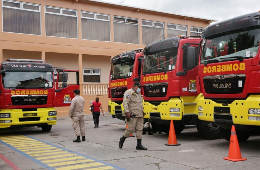 Implicados en compra de camiones de bomberos se presentan de manera voluntaria Implicados en compra de camiones de bomberos se presentan de manera voluntaria