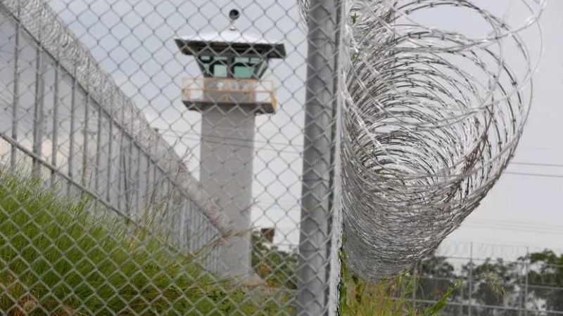 Carcel del Cisne Declaran fracasado el proceso inicial del licitación para el penal en Isla del Cisne