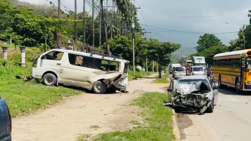 Accidente de tránsito deja una persona herida en San Pedro Sula Accidente de tránsito deja una persona herida en San Pedro Sula