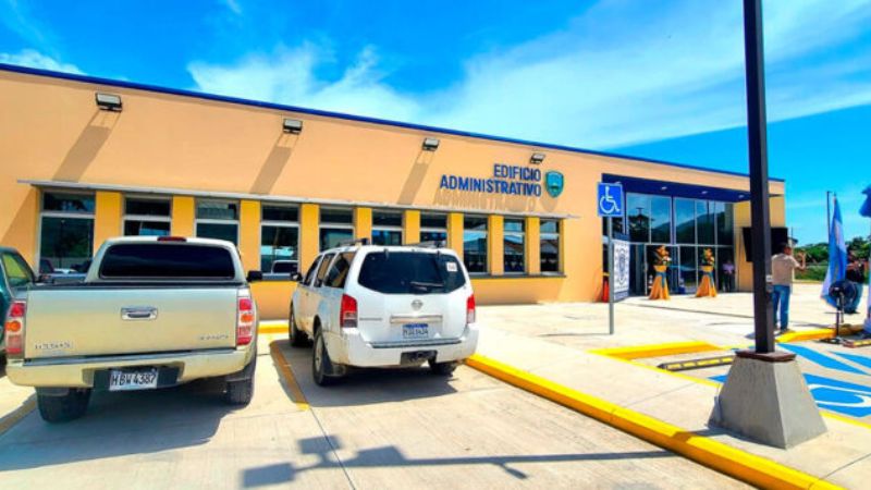 Inauguran nuevo y moderno edificio de la Policía Nacional en Tela, Atlántida Inauguran nuevo y moderno edificio de la Policía Nacional en Tela, Atlántida
