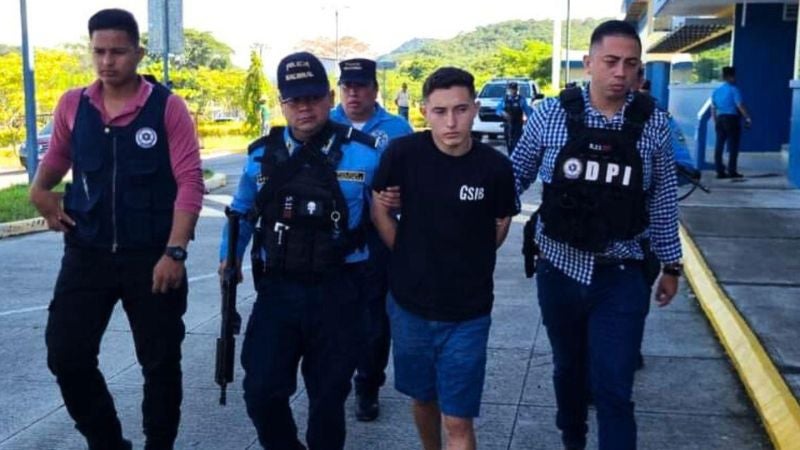 joven mata a tío joven mata a tío