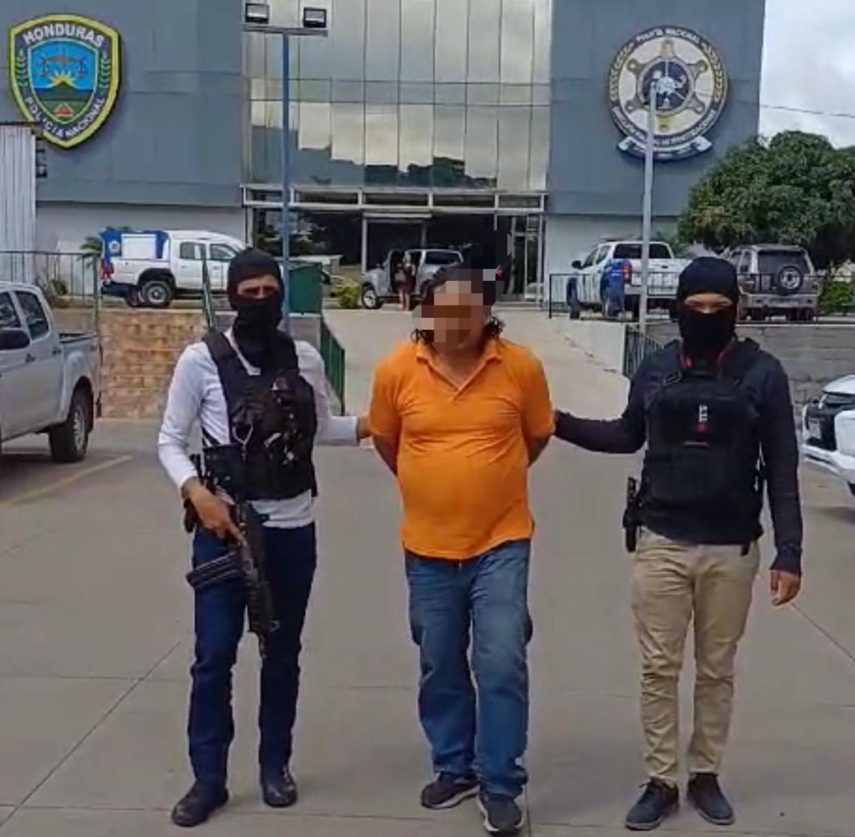 Cae taxista hombre en TGU