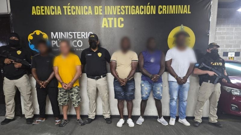 Dictan detención judicial a colombianos que transportaban