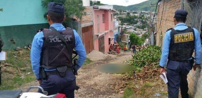 Criminales queman vivo a un anciano en Santa Barbará  