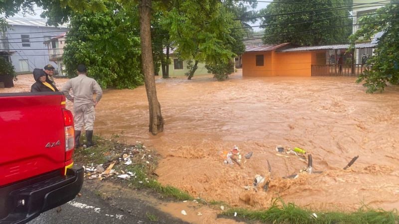 tayectoria tormenta tropical Sara