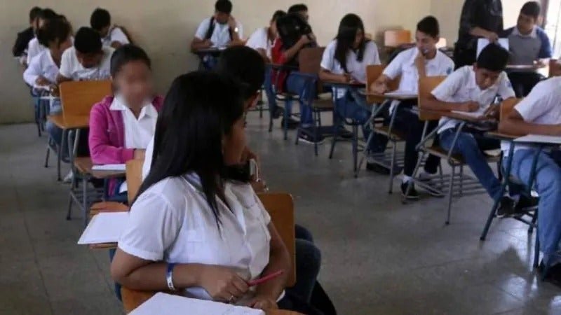 autoridades educativas evaluación 50/50