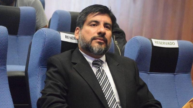 Juramentan a juez "Red de Diputados 2.0"