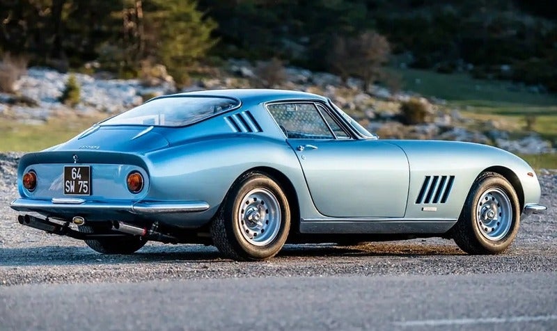 Ferrari de una famosa actriz