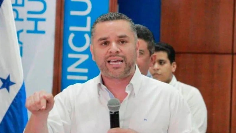 David Chávez suspensión de alertas de captura