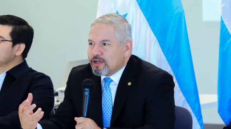 Eduardo Enrique Reina