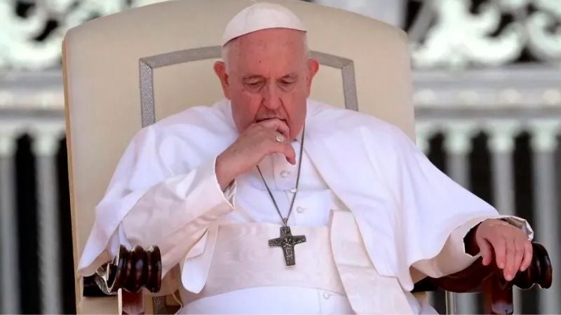 El pontífice católico lleva 18 días interno en una clínica de Roma.