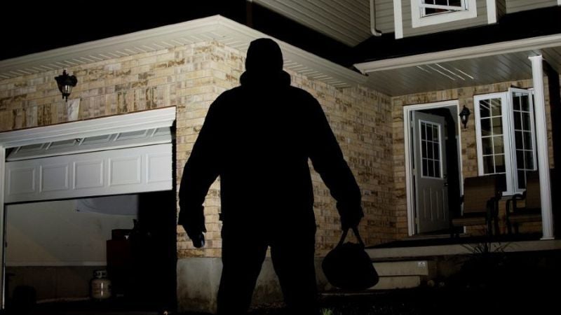 Evitar los asaltos en su vivienda