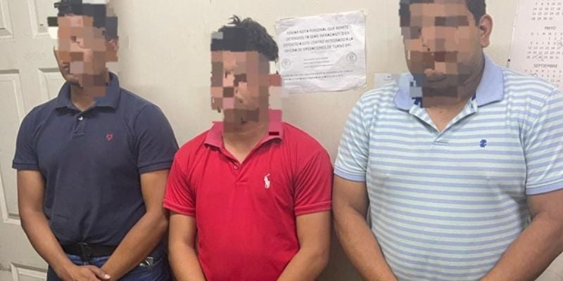 Capturan a tres agentes de la DPI por extorsionar a comerciante con L.20 mil