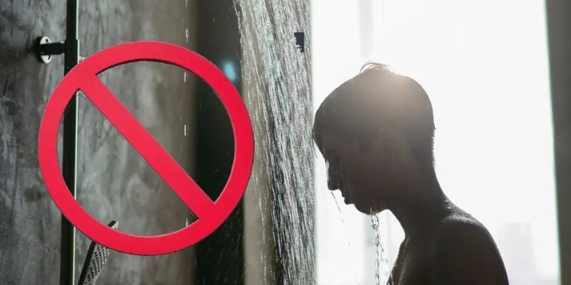¿Es MALO bañarse en Semana Santa? La creencia y su origen explicado