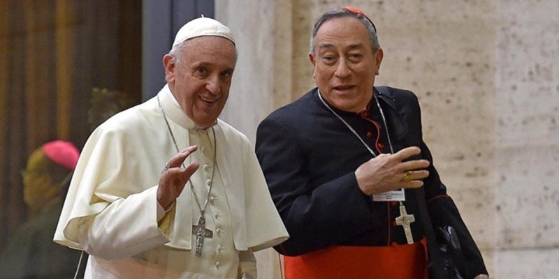 ¿Hondureño hizo papa a Francisco?