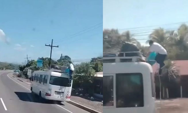 Joven viaje encima de bus