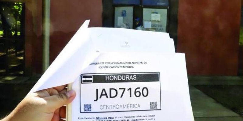 Placas VIP en el IP: Destapan escándalo por entrega privilegiada