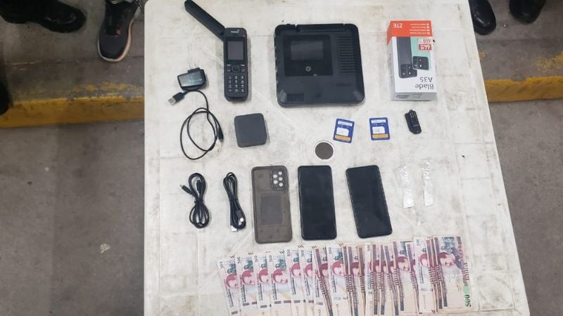 Evidencia agentes penitenciarios