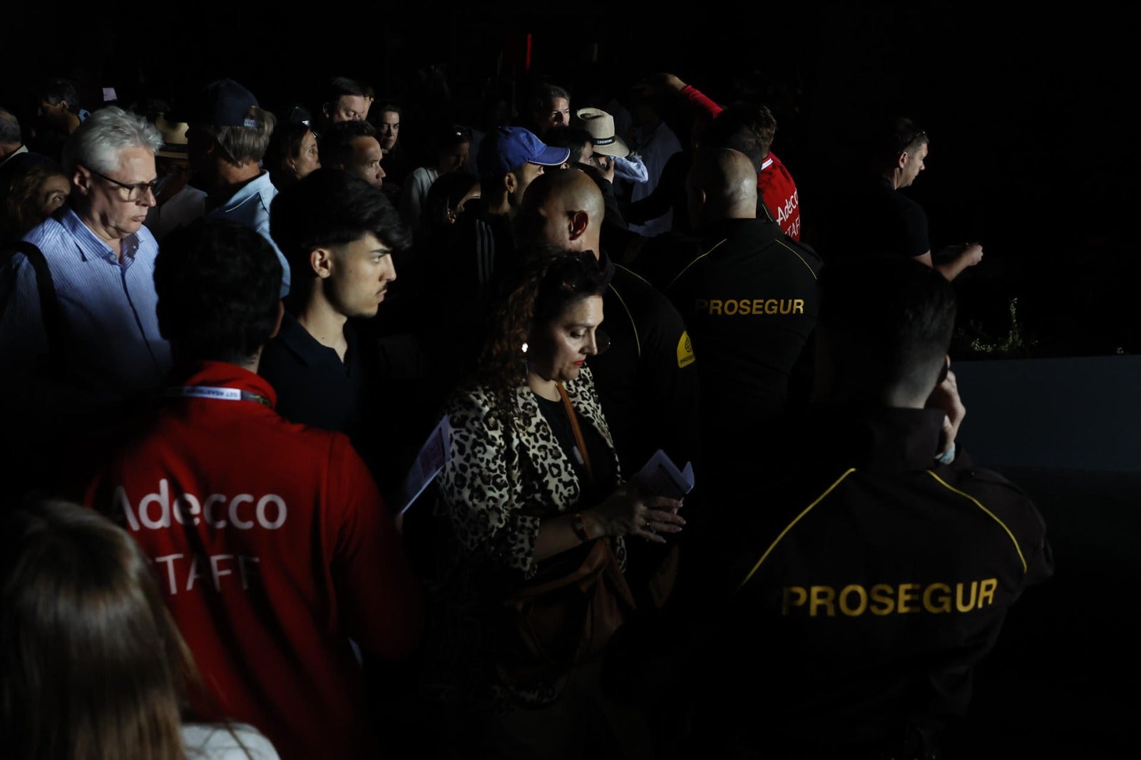 hondureño relata el caos tras apagón masivo en España