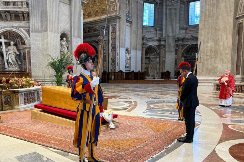 Líderes políticos de todo el mundo se congregaron en Roma para despedir al papa Francisco