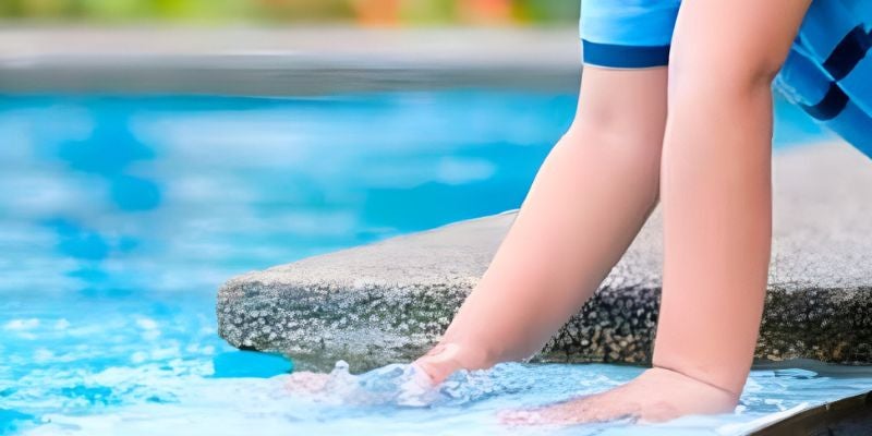 Tragedia en la capital: niño de tres años muere ahogado en piscina de residencial