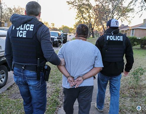ICE Arresto migrante