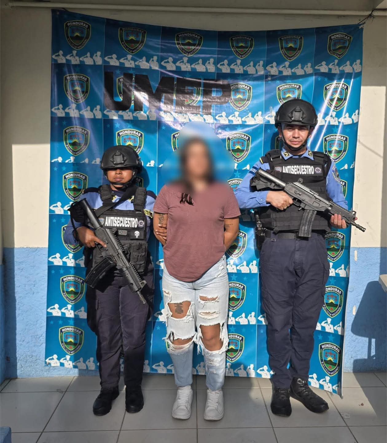 Arrestan a mujer secuestro Omoa