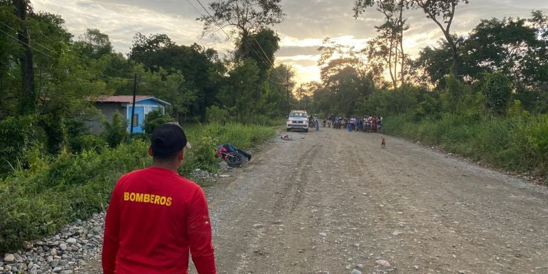 ¡Otro crimen en Atlántida! Pareja muere a manos de sicarios mientras se desplazaban en moto