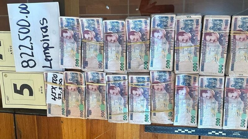 Dinero Puerto Cortés