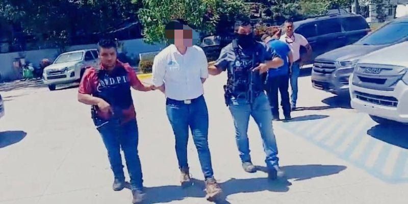 DPI captura a funcionario de Aduanas en SPS por abuso de autoridad