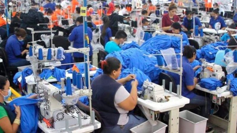 Cierres de maquilas dejan a miles sin sustento