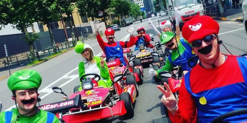  En este país puedes conducir un Mario Kart en pleno tráfico urbano