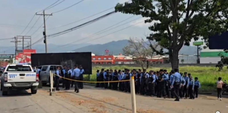 Policía se despliega mientras inversionistas de Koriun