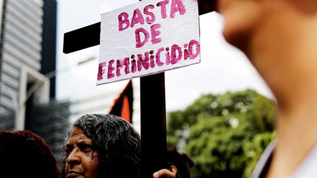 cuerpo de mujer degollada San Antonio de Oriente